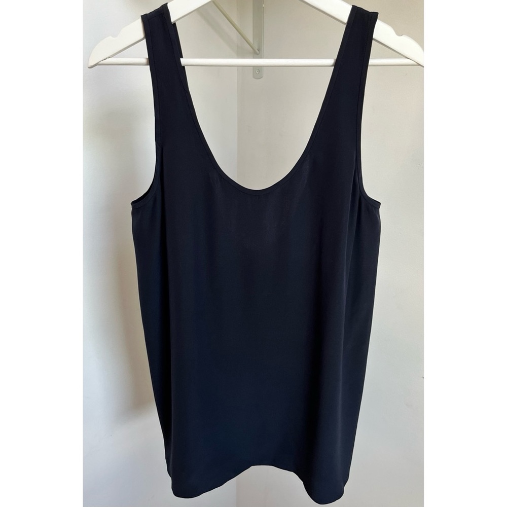 The Row • L • Navy Silky Scoop Neck & Back Tank Top